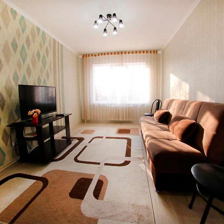Razmestim На Сайна Шаляпина Almaty Exterior photo